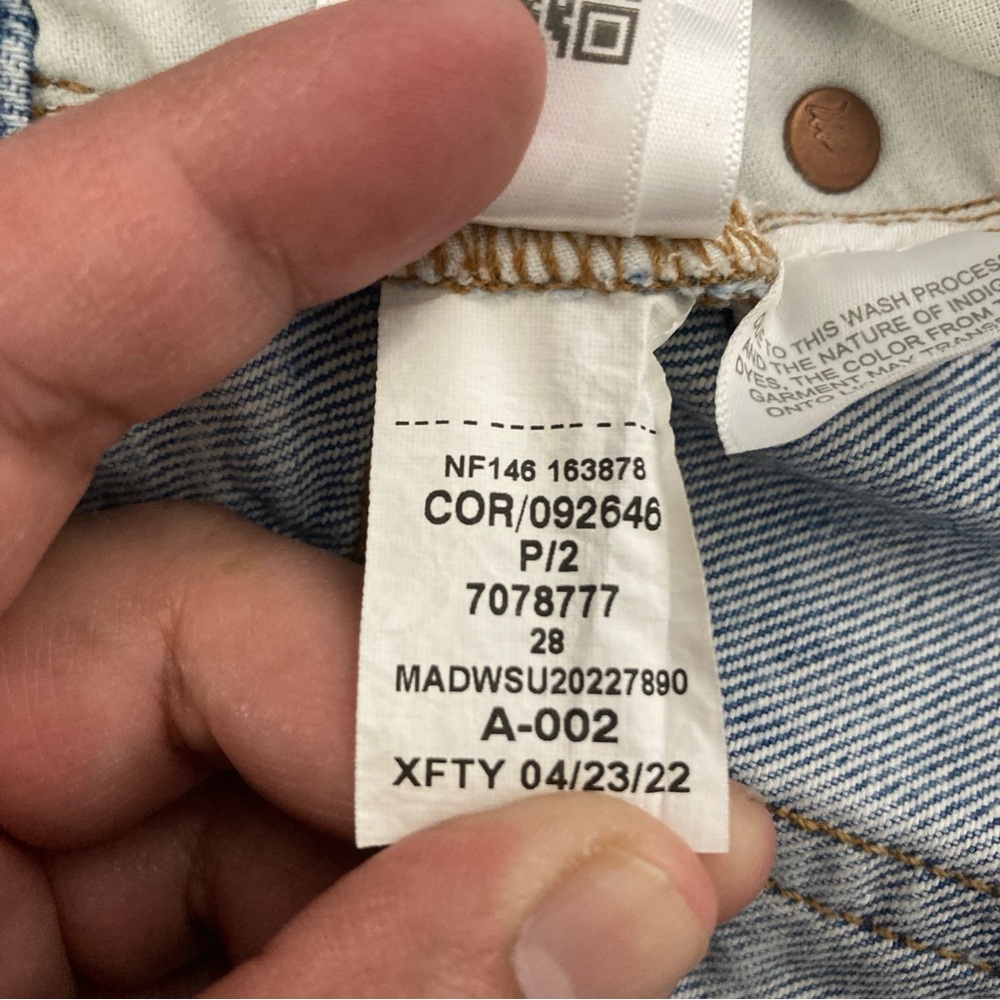 Madewell The Dadjean Medium Wash Blue Jeans Size 28 Distressed - Picture 16 of 16